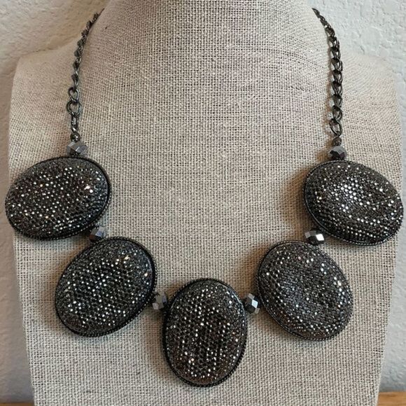 NWOT Vintage Necklace Oxidized Ovals With Silvery Rhinestones Used‎ + Bracelet - Picture 2 of 7